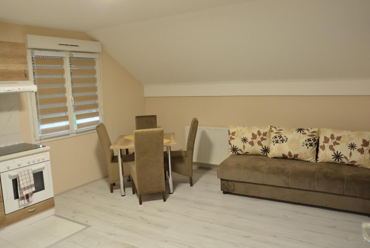 Garden Apartmani Jagodina Exterior photo
